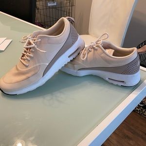 Nike Air Max Thea